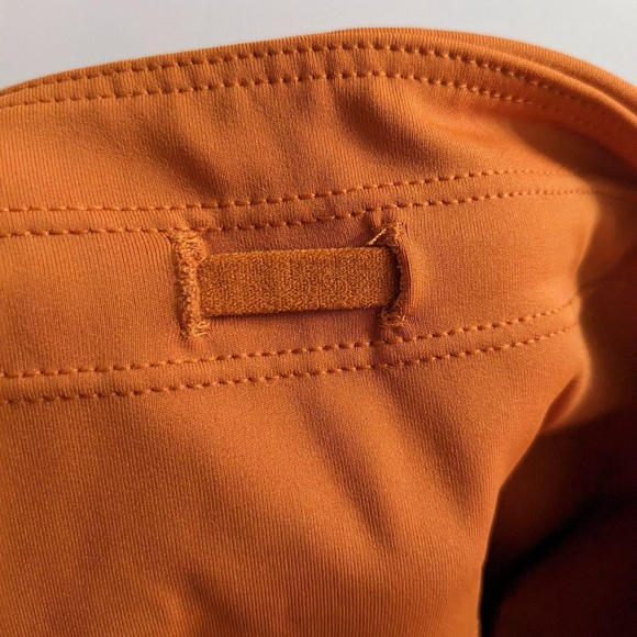 Athleta | Ultimate Stash 7/8 pocket leggings in Rust Orange - Picture 11 of 11